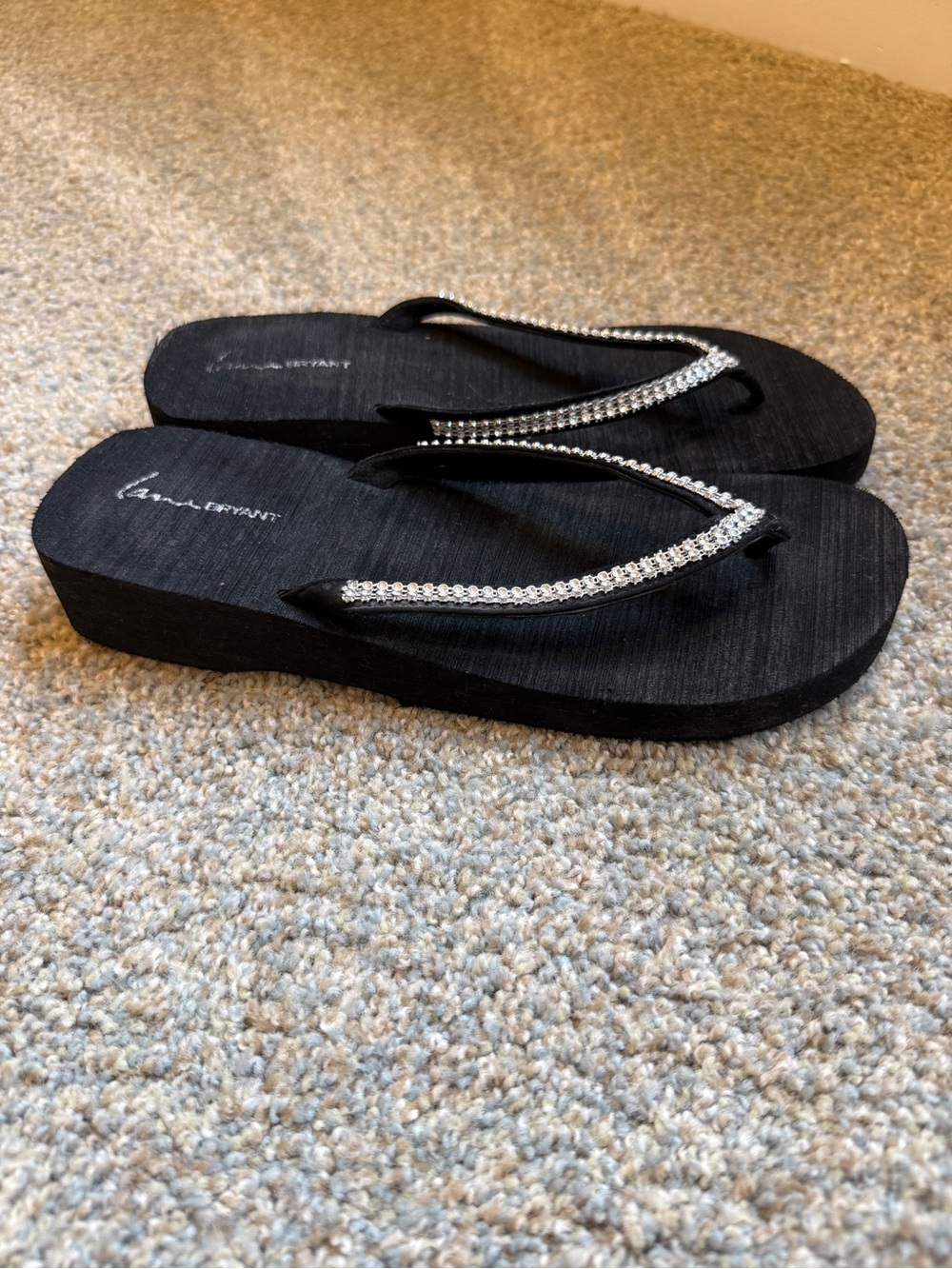 Black Wedge Flip Flops with Rhinestone Straps wide width lane Bryant size 8